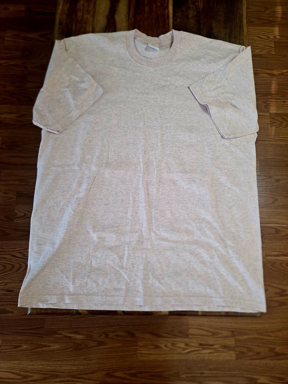 Supreme Men's Basic Tee in A Dusty Rose/Heather Gray Color
